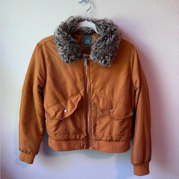 wild fable Jackets & Blazers - Wild Fable Bomber Jacket - Gold with faux fur, size medium